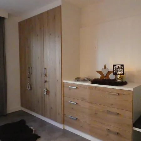 2 Proche De La Gare Apartment *