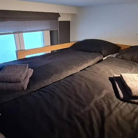 2 Proche De La Gare Apartment *